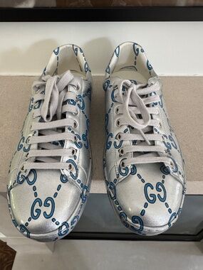 Gucci | Shoes | Gucci 78665 Black Leather Quebec Hitop Calf  display picture 1